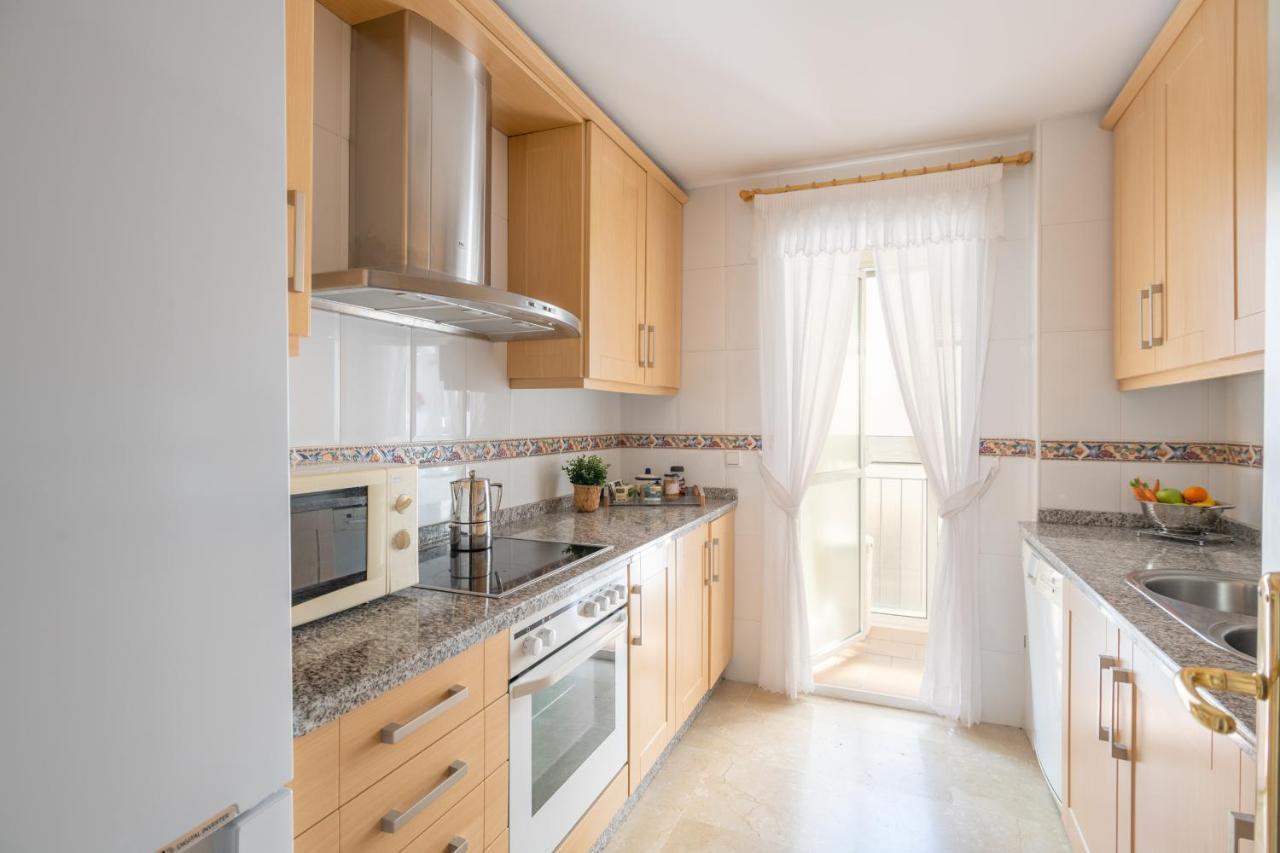 Atico 2 Terrazas Junto Al Mar By Rent Me Apartment เอสเตโปนา ภายนอก รูปภาพ